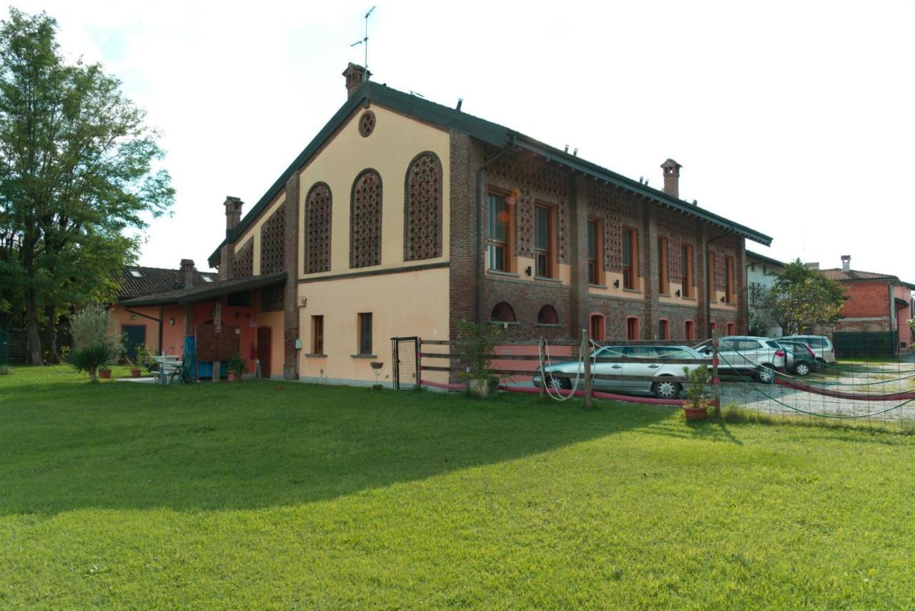 Antica Cascina B&B Borghetto Lodigiano Luaran gambar