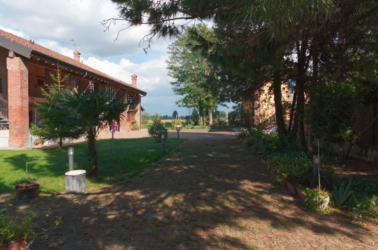 Antica Cascina B&B Borghetto Lodigiano Luaran gambar